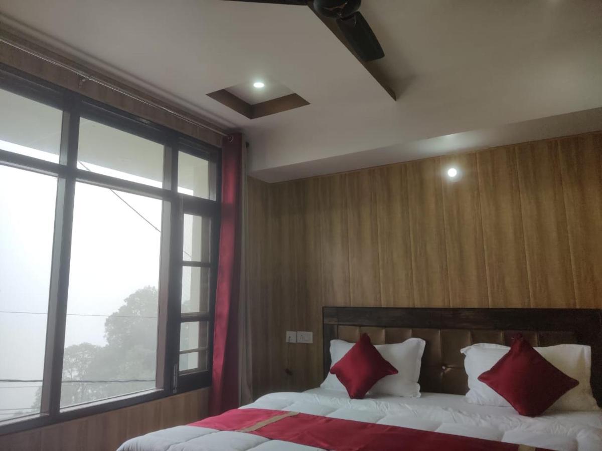 Fabhotel Maya Массури Экстерьер фото