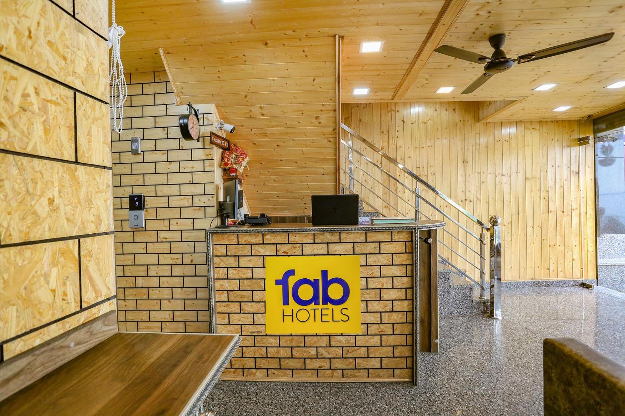 Fabhotel Maya Массури Экстерьер фото