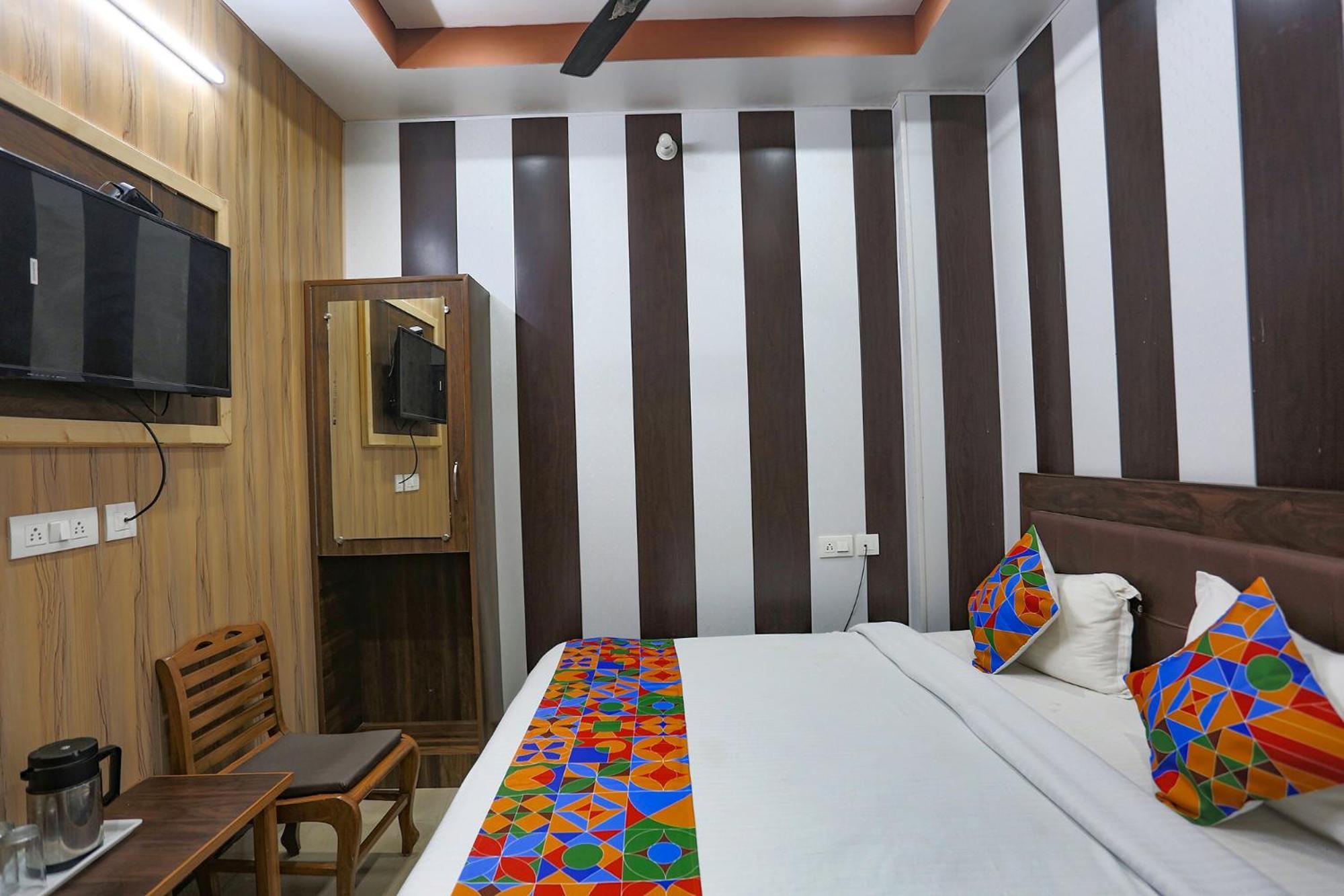 Fabhotel Maya Массури Экстерьер фото